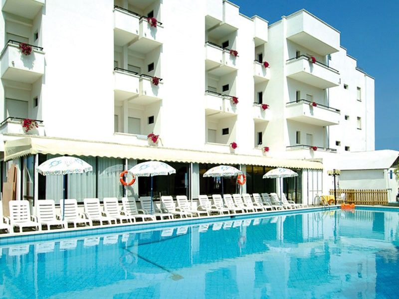 Park Hotel Kursaal Misano Adriatico Exterior foto
